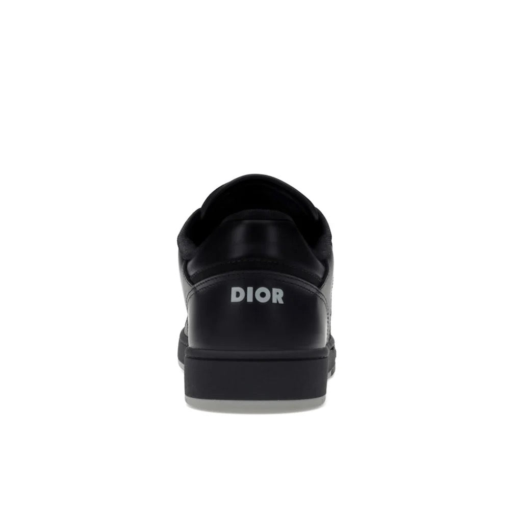 "B27-Low" Sneaker