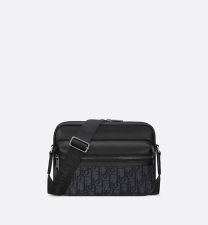 "D" Bauchtasche